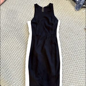 FELICITY & COCO pencil dress black with white panel side XS